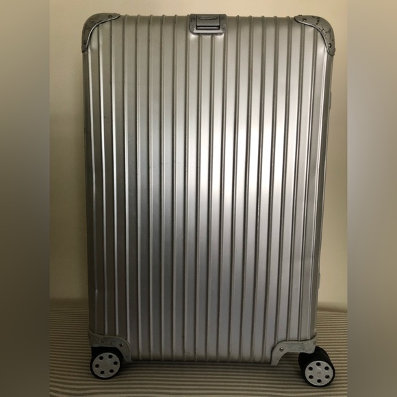 RIMOWA Cabin and Check in Medium. - Picture 3 of 16